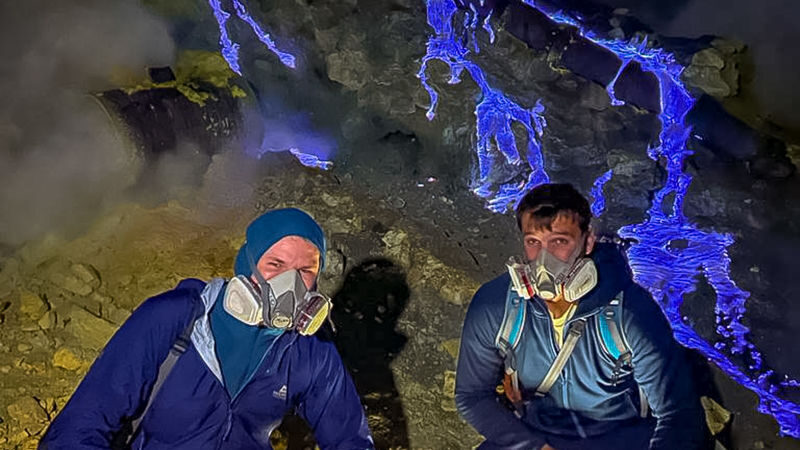 Mount Bromo Sunrise & Ijen Volcano 3-Day Private Tour - Day 3: Ijen’s blue fire and crater trek