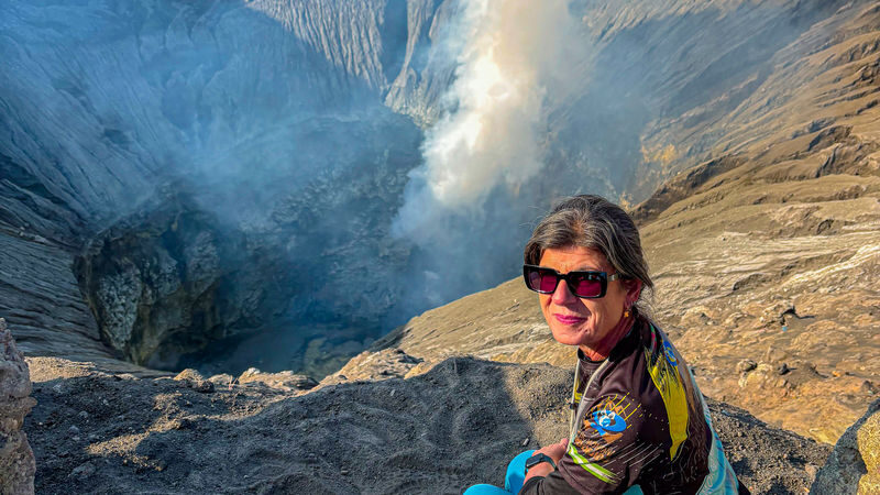 Mount Bromo Sunrise & Ijen Volcano 3-Day Private Tour - A guide can make a demanding route easier