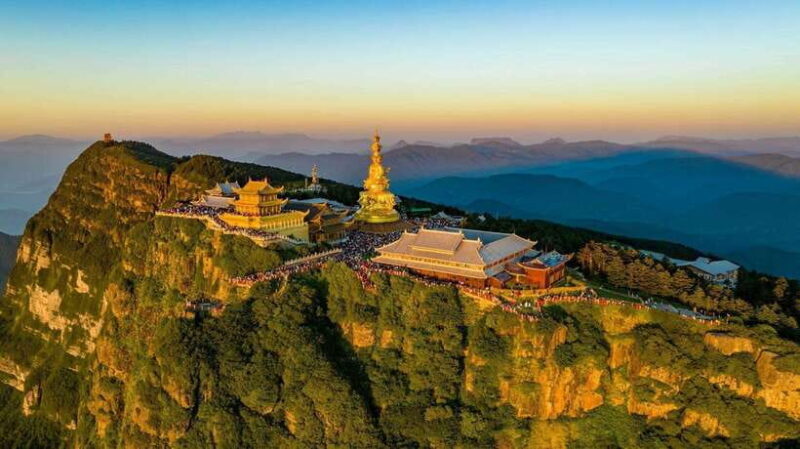 Mount Emei: Experience Natural Beauty and Buddhist Culture - What’s Included and What to Expect