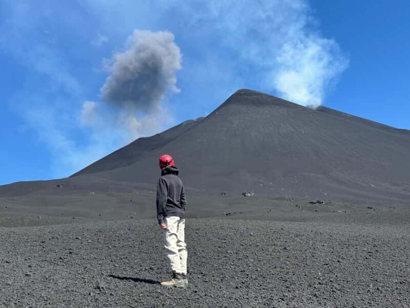 Mount Etna: Day trip to the high altitude craters at 3000 meters trekking - Guides and Authentic Insights