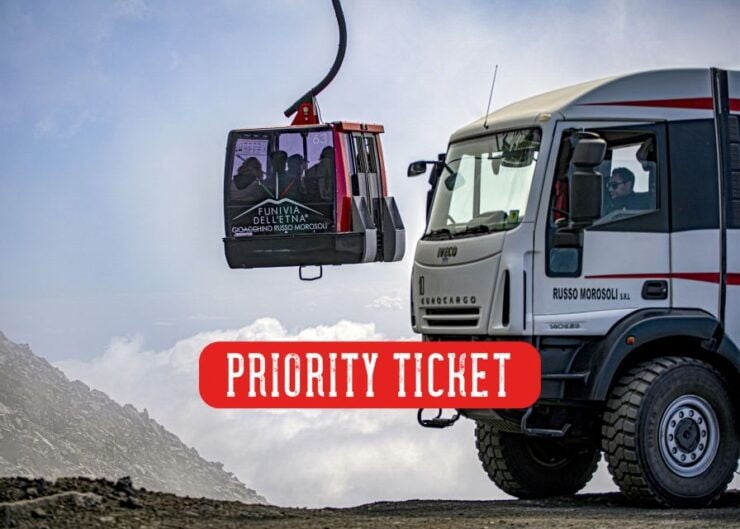 Mount Etna: Roundtrip Cable Car and 4x4 Bus Ticket - Experience