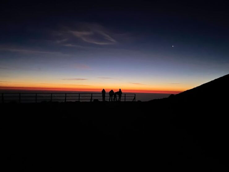 Mount Etna: Sunrise Excursion With an Expert Local Guide - Itinerary