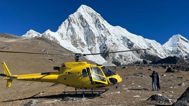 Mount Everest Base Camp Helicopter Sightseeing tour from Kathmandu - A fast route into the Khumbu