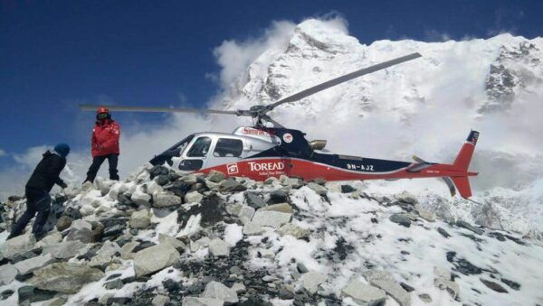 Mount Everest Helicopter Tour - Break Down