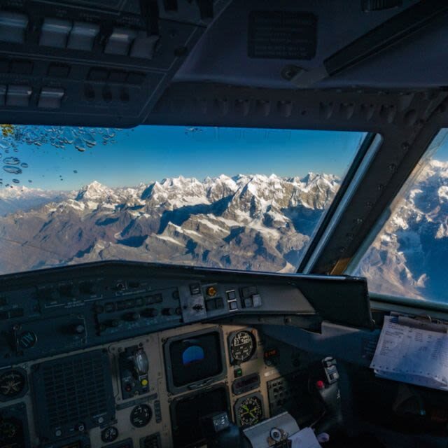 Mount Everest Scenic Tour with Hotel Transfers - Should you book the Everest scenic flight?
