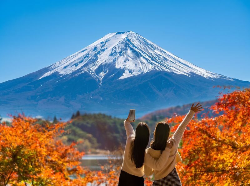 Mount Fuji 360 Panorama & Hidden Gems Day Tour from Tokyo - A Fuji day built around changing views