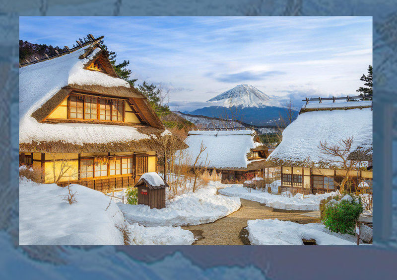 Mount Fuji and Lake Sai One-Day Tour: Arakurayama Sengen Park, Oshino Hakkai, and Lake Kawaguchi Oishi Park (Departing from Tokyo, Limited Lunch Included) - Arakurayama Sengen Park: the climb for the view