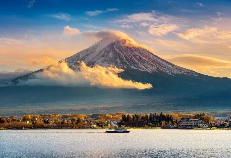 Mount Fuji Full-Day Private Tour - What the guide adds to the day