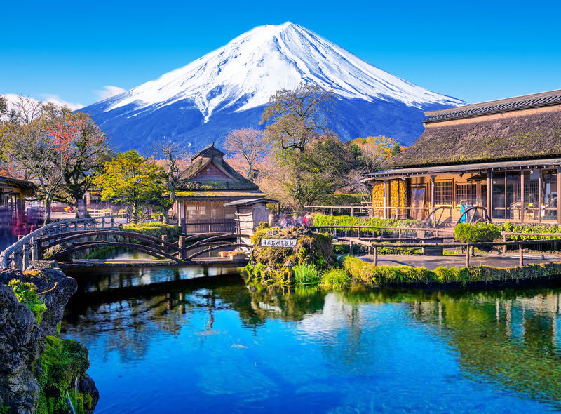 Mount Fuji & Hakone Day Trip: Arakurayama Sengen Park + Oshino Hakkai + Hakone Owakudani + Aerial Cable Car + Lake Ashi Pirate Ship (Departing from Tokyo) - The ropeway and Owakudani’s volcanic ground
