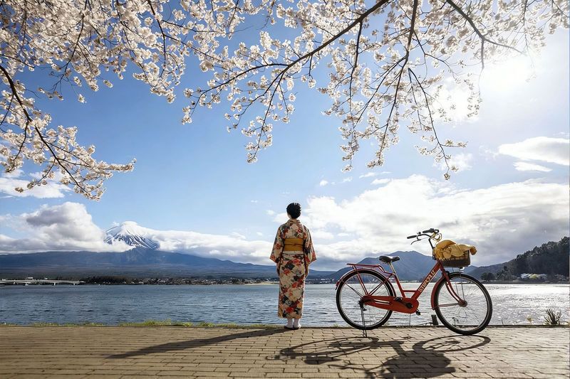 Mount Fuji Hirano Lakeside & Lake Yamanaka Stroll / KABA Amphibious Bus & Lake Kawaguchiko Experience Day Trip - Kawaguchiko Station’s Lawson: a quick photo stop