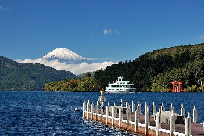 Mount Fuji & Hokane Lakes With English-Speaking Guide - Important Information