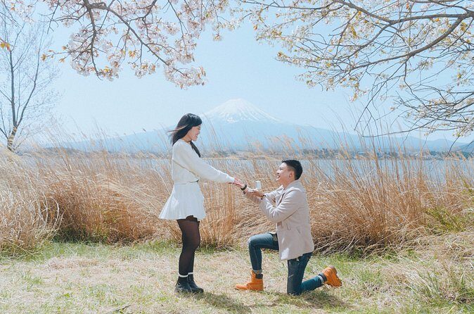 Mount Fuji Photoshoot Experience with Private Transport - Transportation and Group Size