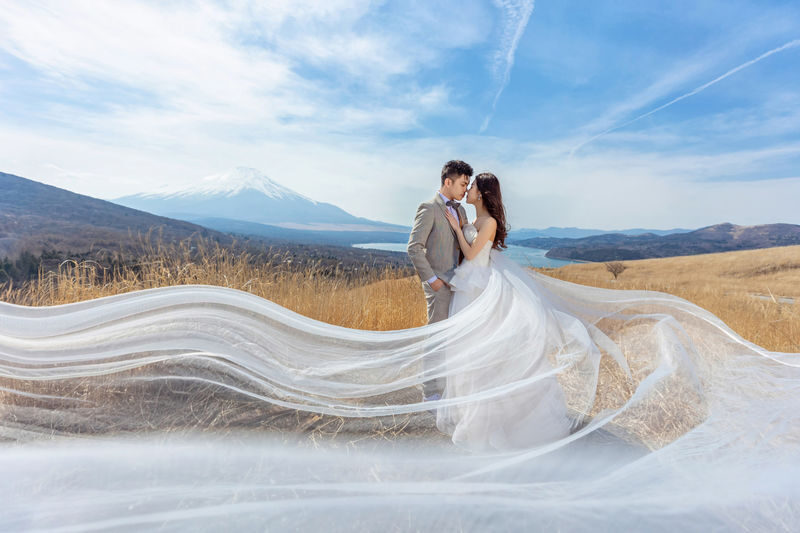Mount Fuji Pre-Wedding Photoshoot | Dress, Kimono & Scenic Locations - The details to know before you book