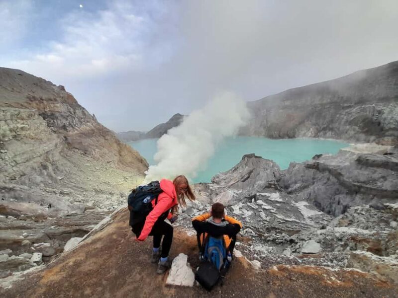 Mount Ijen Blue Fire Tour Start From Banyuwangi or Ubud Bali - Exploring the Mount Ijen Blue Fire Tour