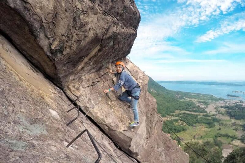 Mount Parang Via Ferrata Adventure Day Trip - What Are the Highlights That Make This Tour Stand Out?