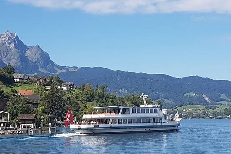 Mount Pilatus Golden Round Trip with Lake Cruise Small Group Tour - The Golden Round Trip makes the journey the attraction
