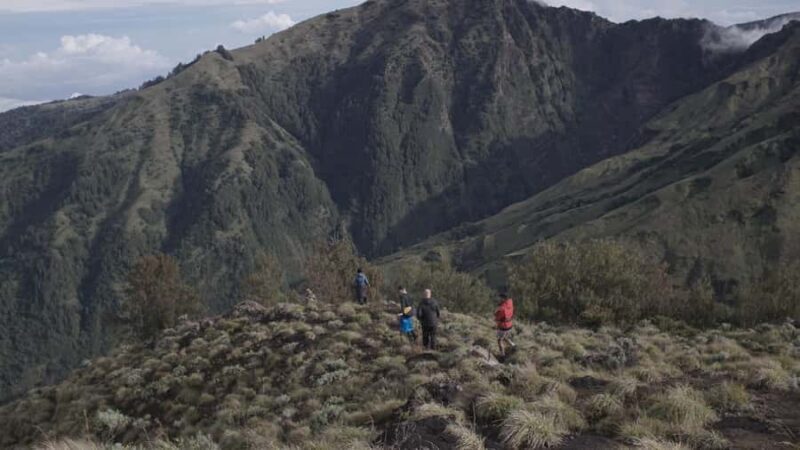 Mount Rinjani 2 Days Trek via Aik Berik Hidden Route - The Scenic and Personal Benefits of the Aik Berik Trek