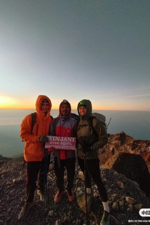Mount Rinjani 2D/1N Summit 3726m - Key Points