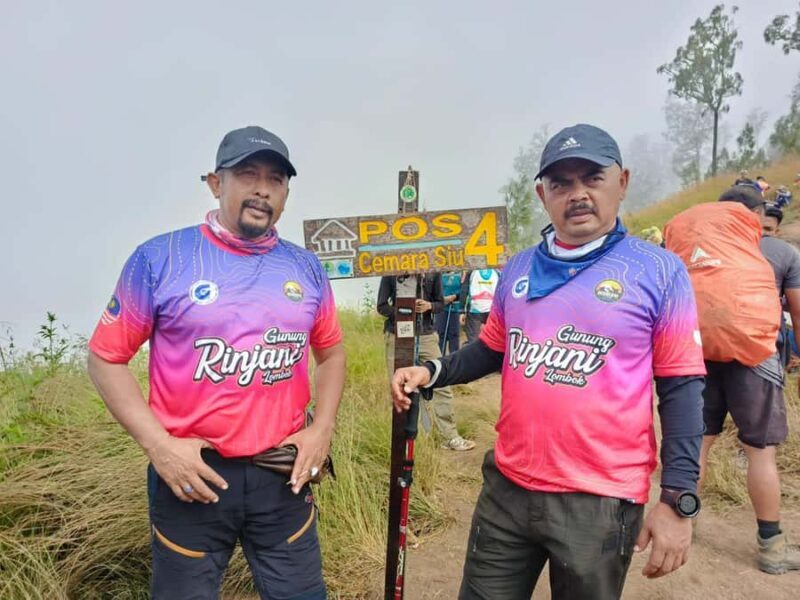 Mount Rinjani: 2D/1N Trekking Summit Trekk Day Tour - Practical Tips for the Trekker