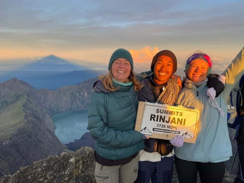 Mount Rinjani: 2D/1N Trekking To Sembalun Or Senaru Views - Equipment and Preparation: What You Need