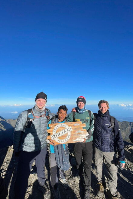 Mount Rinjani 3D/2N Full Mt Rinjani - Best Time to Visit