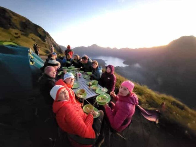 Mount Rinjani 3D 2N Summit & Lake - Day 3 Highlights