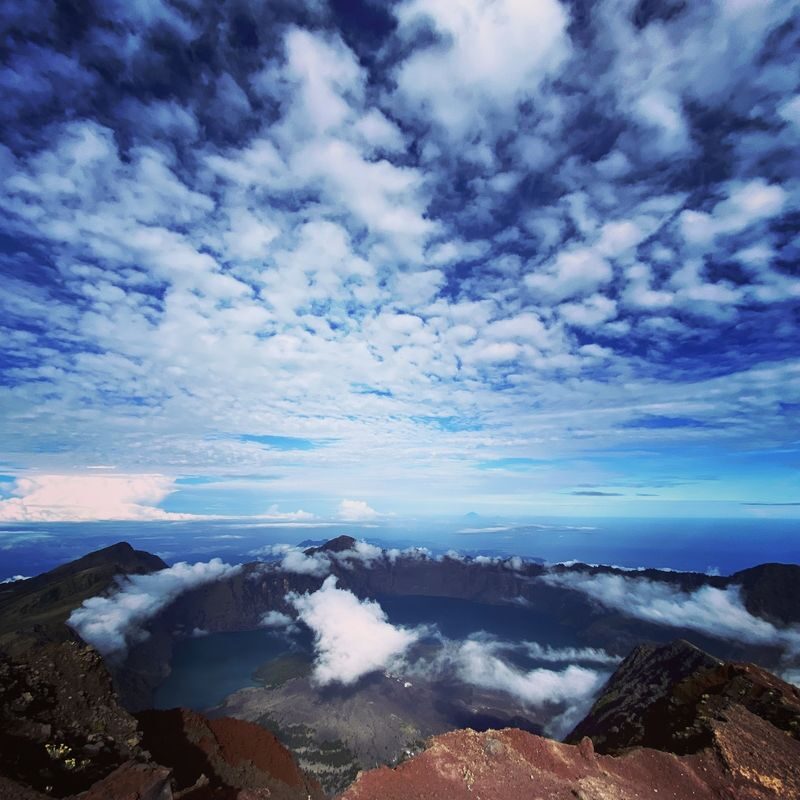 Mount Rinjani Crater Rim Multi-Days Trekking in Lombok - What the price buys, and what it does not