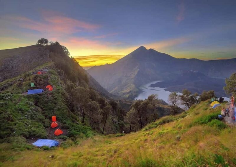 Mount Rinjani Crater Rim Trek with sunrise - Who Should Consider This Experience?