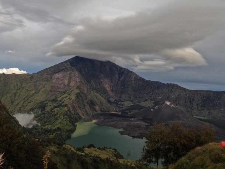 Mount Rinjani One Day Trek to Craterim Senaru - Meeting Details