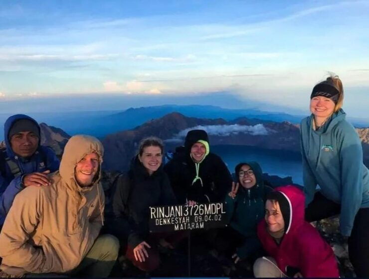 Mount Rinjani Summit Guided Hiking Tour - 2 Days 1 Night - Key Points