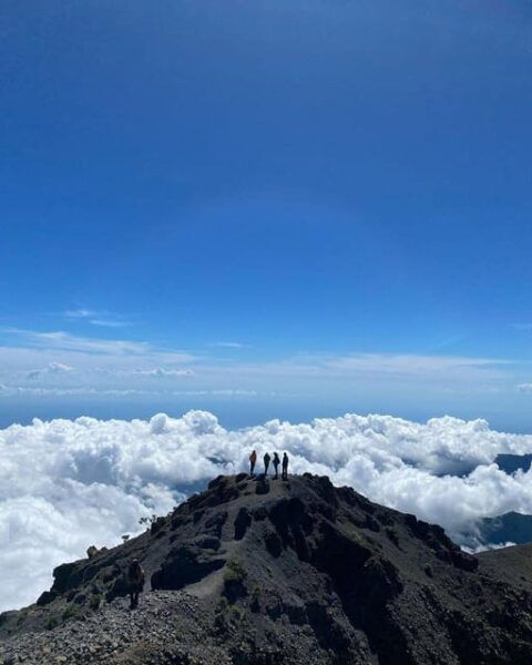 Mount Rinjani Summit Guided Hiking Tour - 2 Days 1 Night - Booking Information