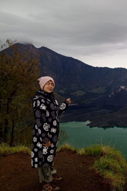 Mount Rinjani Trekking 2D/1N Senaru Rim - Detailed Itinerary