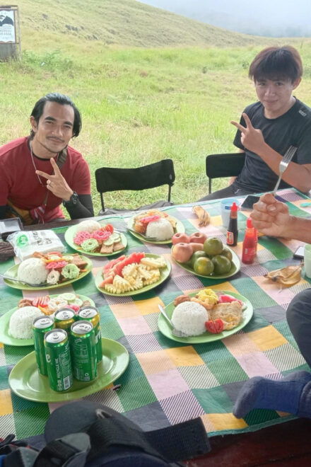 Mount Rinjani Trekking 2D/1N Summit 3726m - Essential Packing List