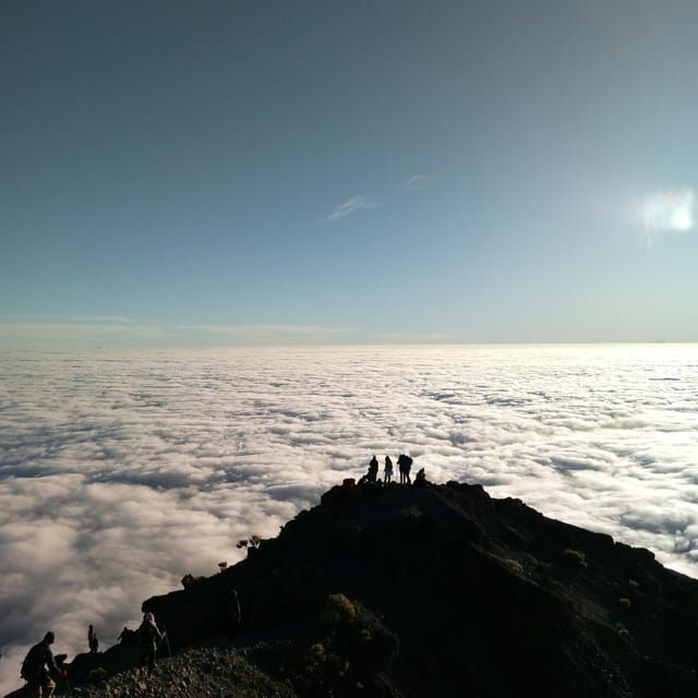 Mount Rinjani Trekking 2D/1N Summit - Necessary Preparations