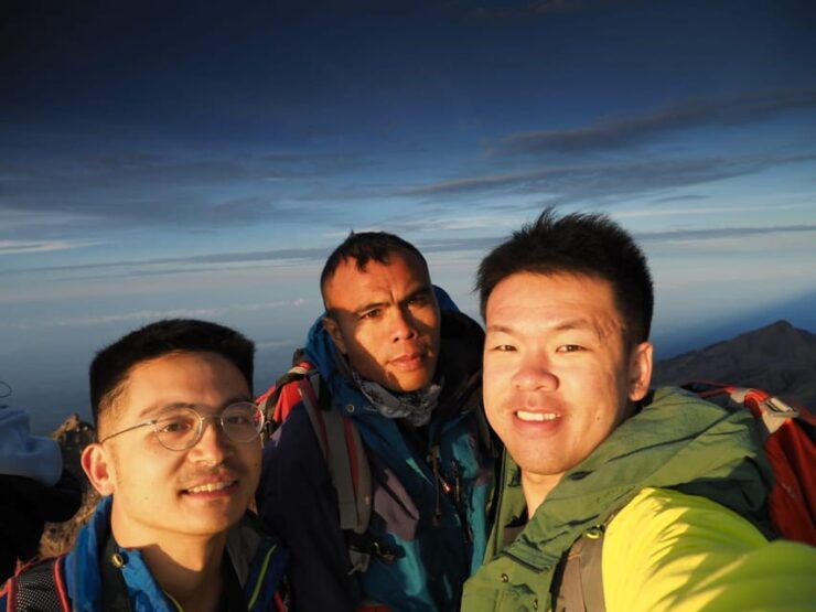 Mount Rinjani Trekking 3d/2n Summit Lake Hotpring Bestseller - Trek Overview