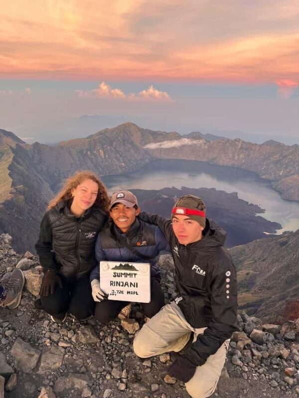 Mount Rinjani: Trekking To Summit Rinjani 3726m Day Tour - Good To Know