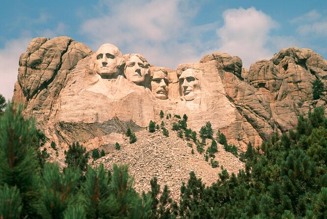 Mount Rushmore and Black Hills Tour With Two Meals and a Music Variety Show - Contact and Booking Details