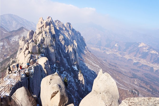 Mount Seorak and Sokcho Customizable Private Tour - Likely to Sell Out