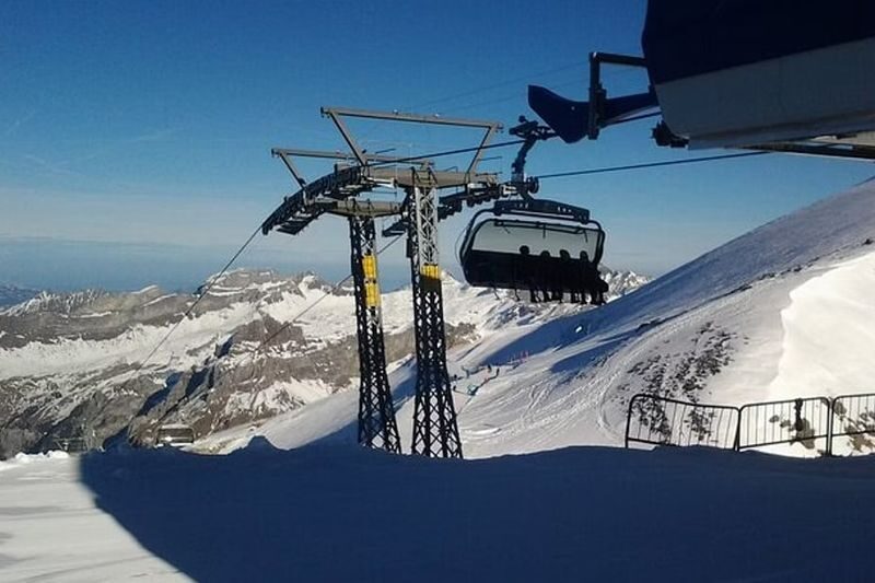 Mount Titlis Glacier Private Tour - Riding up to Klein Titlis