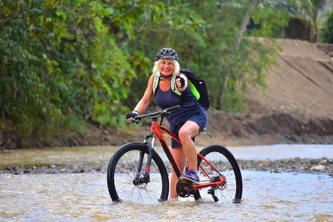 Mountain Bike Adventure + Waterfalls in Jaco Beach - Meeting Point Details