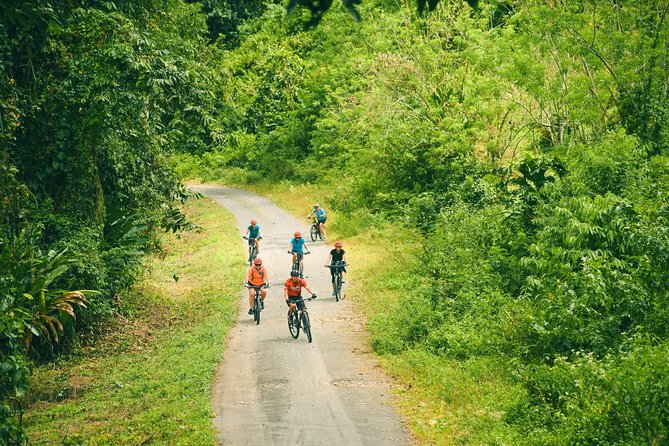 Mountain Biking Lake Arenal Rugged Trail With River Crossing (Feb ) - Trail Difficulty