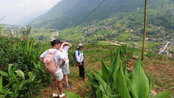 Mountain Views And Villages Trek - Local Wildlife and Panoramic Views