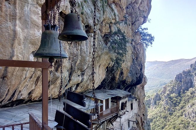 Mountain Villages of Peloponnese, Monasteries and Lousios River Private Day Trip - Enjoying Homestyle Greek Cooking at a Tavern