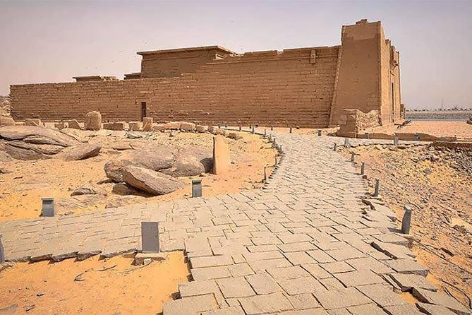 Movenpick Prince Abbass Lake Cruise - Excursions and Guides