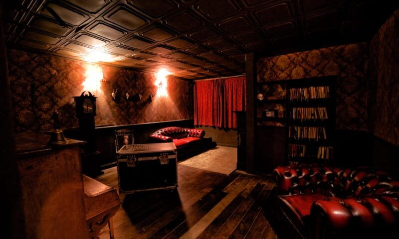 moviESCAPE Stockport Haunted House II escape room game - Good To Know