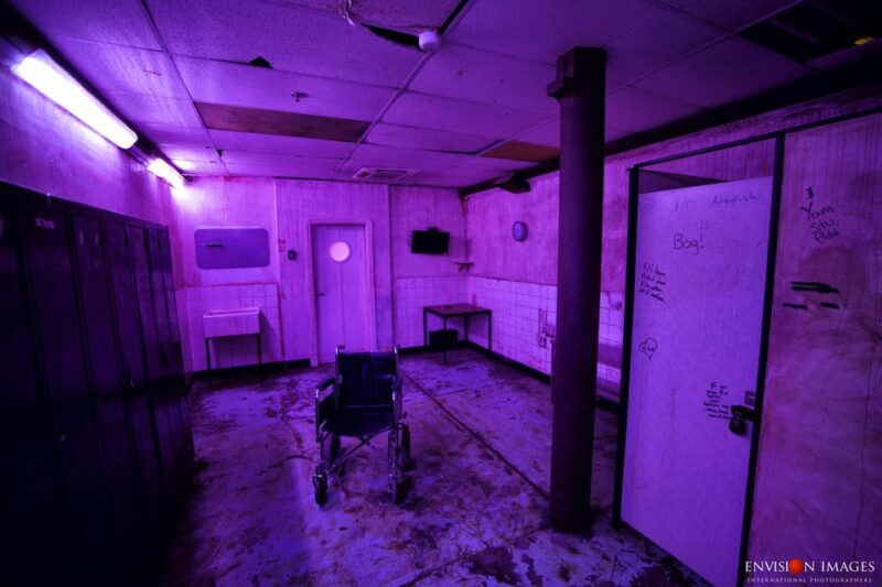 moviESCAPE Stockport SAWtopsy horror themed escape room game - How the Experience Unfolds