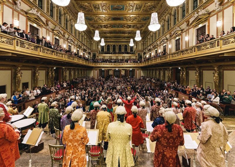 Mozart and Vivaldis Four Seasons in Musikverein Vienna - How the four seat categories differ