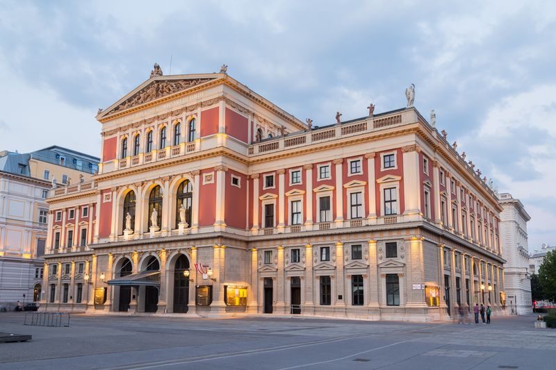 Mozart Concert at the Brahms Hall in Vienna - What the two-hour program feels like