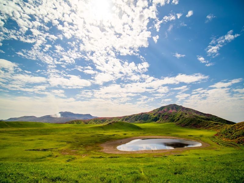 Mt. Aso Volcano & Takachiho Gorge Day Tour Guided - Lunch, costs, and small preparations that help