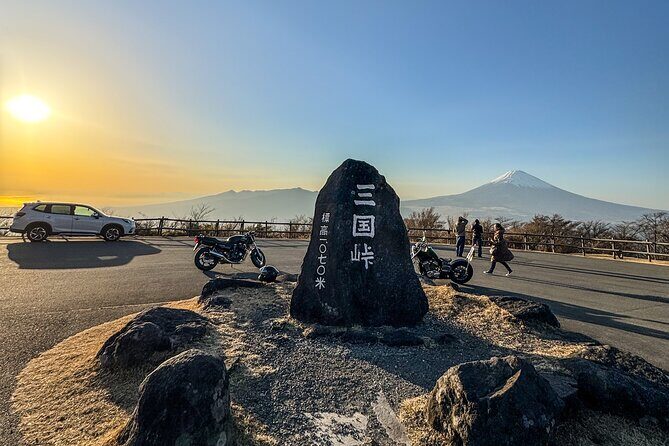 Mt. Fuji and Hakone Private Day Tour by Bullet Train and Car - Seamless Hotel Pickup and Introductory Transit